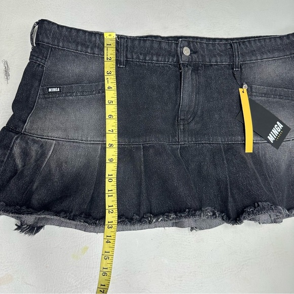 NWT MINGA London NYA BLACK PLEATED MINI SKIRT 38” size 14 - Picture 5 of 9